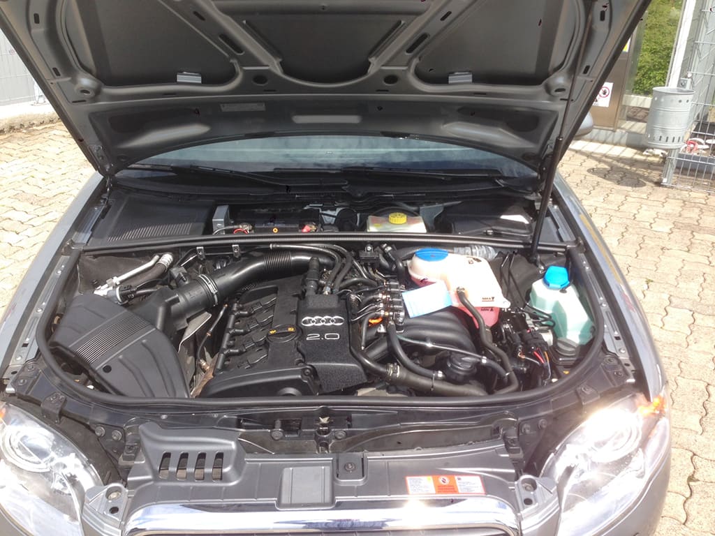 Audi A4 8E 2,0