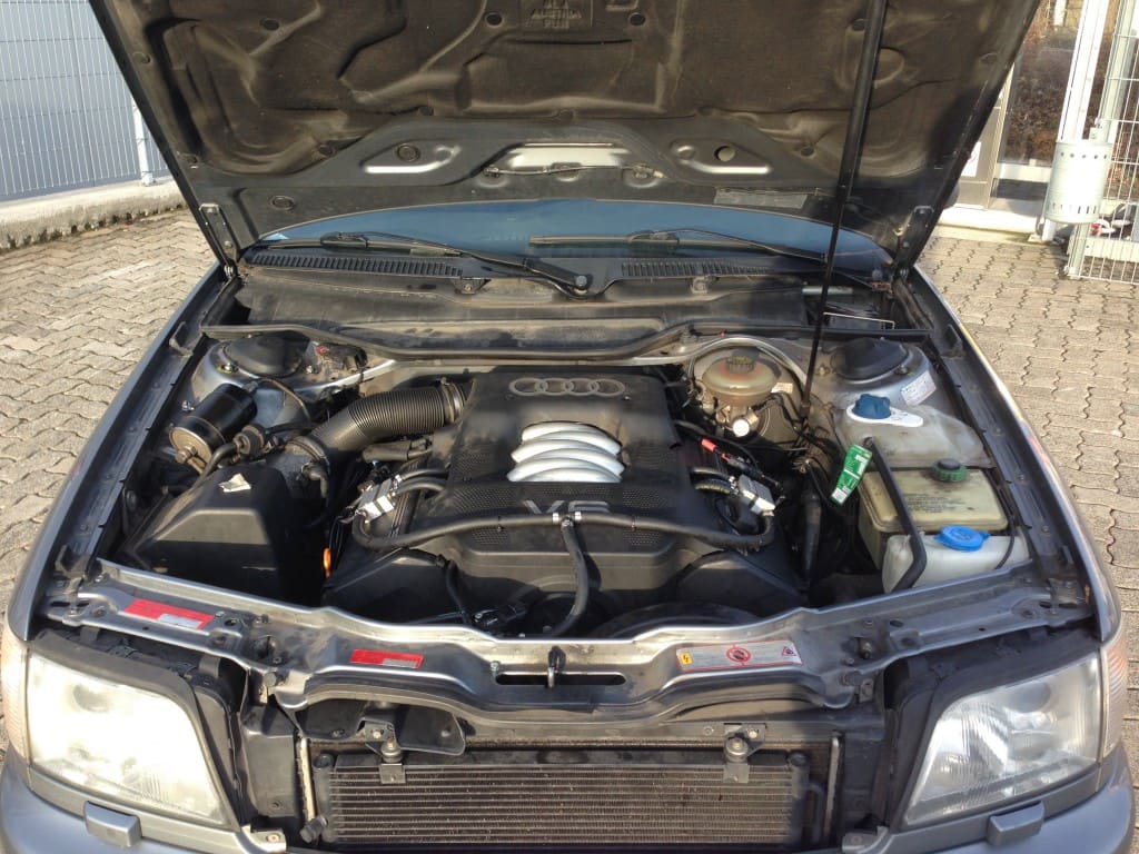 Audi A6 C4 2,8I
