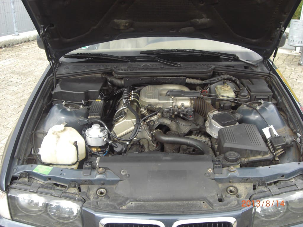 BMW 318 E36