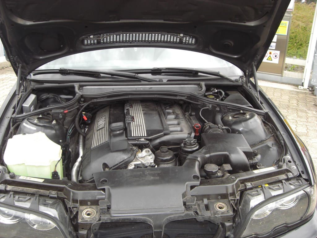 BMW 323 Cabrio E46