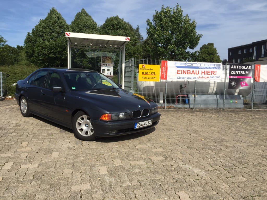 BMW 523 E39
