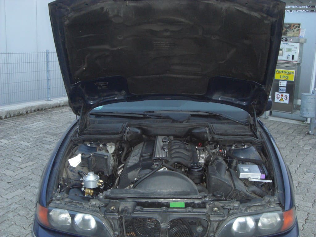 BMW 523 E61