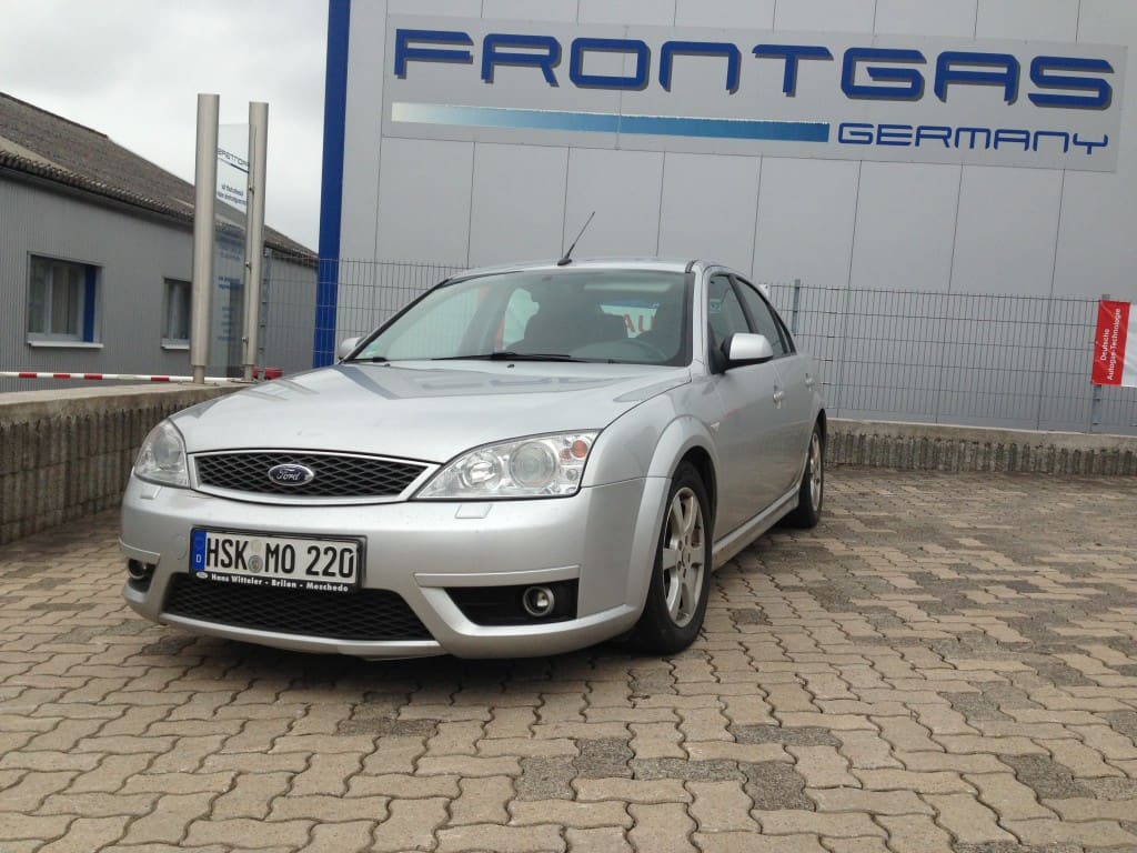 Ford Mondeo ST220