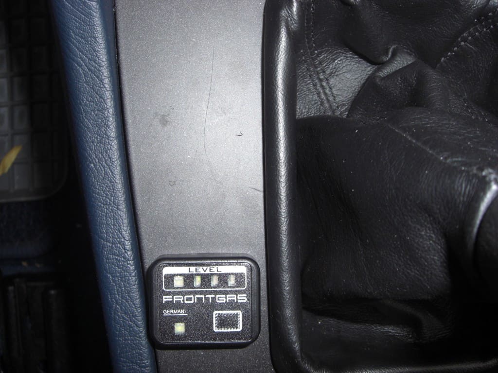 Mercedes C200 W202