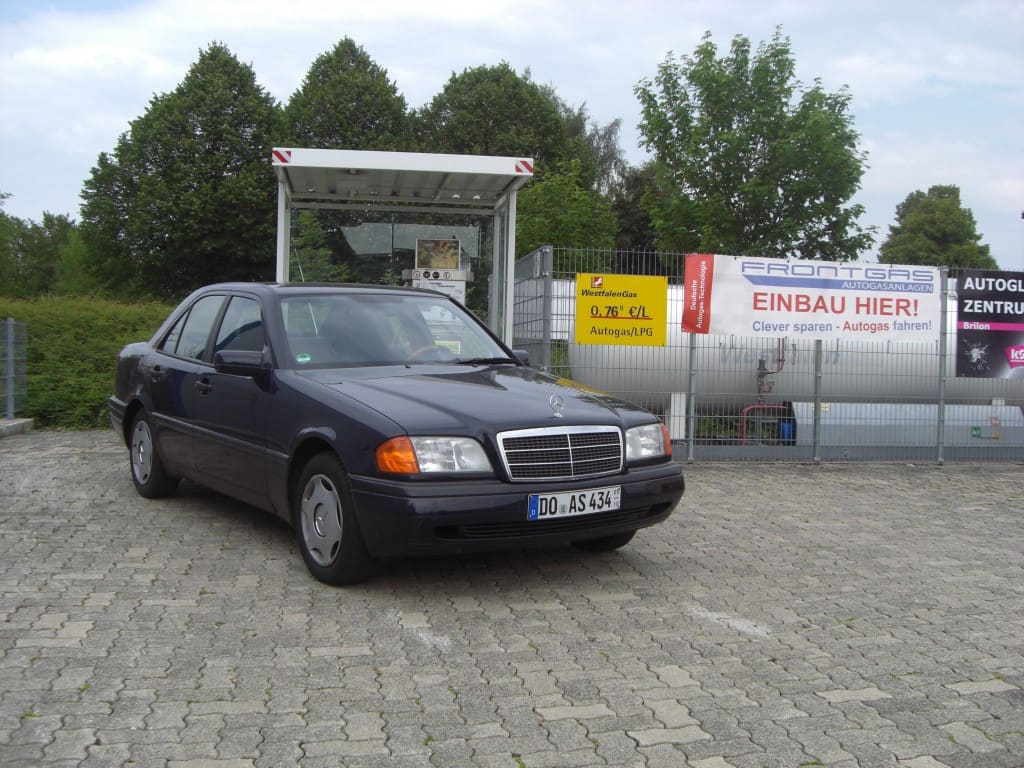 Mercedes C200 W202
