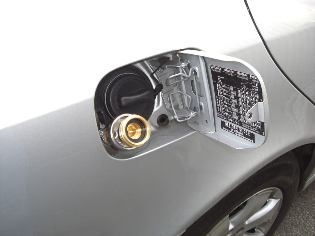 Mercedes E200 W211