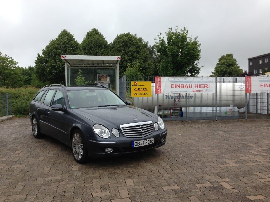 Mercedes E200K T W211