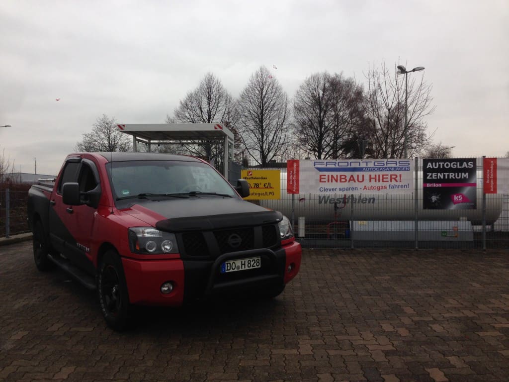 Nissan Titan