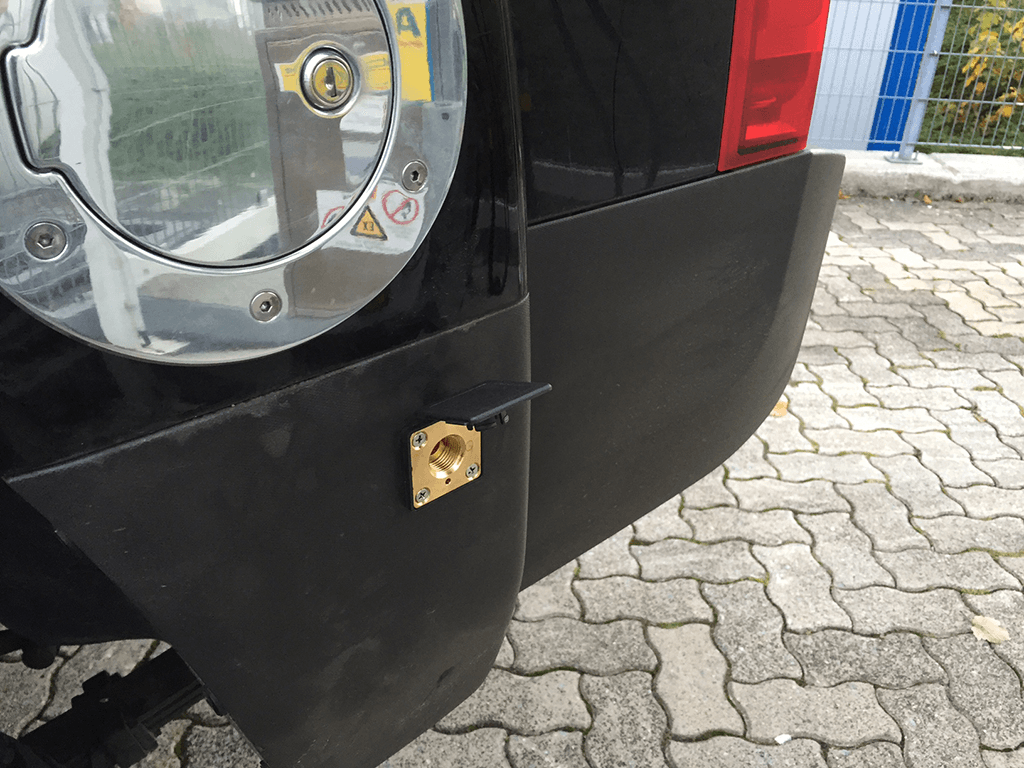 Hummer H3T
