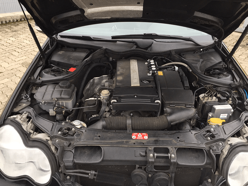 Mercedes C180K W203