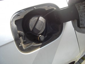Autogas-Umruestung-LPG-Frontgas-Audi-A6-4F-24-Tankstutzen1