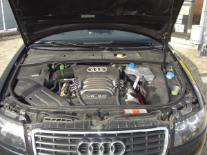 Autogas-Umruestung-LPG-Frontgas-Audi-A4-8E-Cabrio-30-System-1024x768
