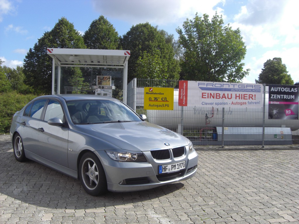 Autogas-Umruestung-LPG-Frontgas-BMW-318-E90-Hauptbild-1024x768