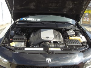 Autogas-Umruestung-LPG-Frontgas-Dodge-Charger-System-1024x768
