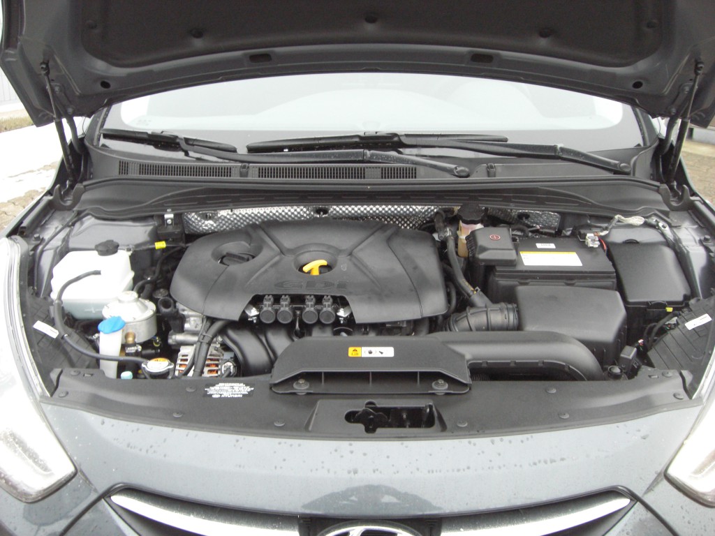 Autogas-Umruestung-LPG-Frontgas-Hyundai-I40-System-1024x768