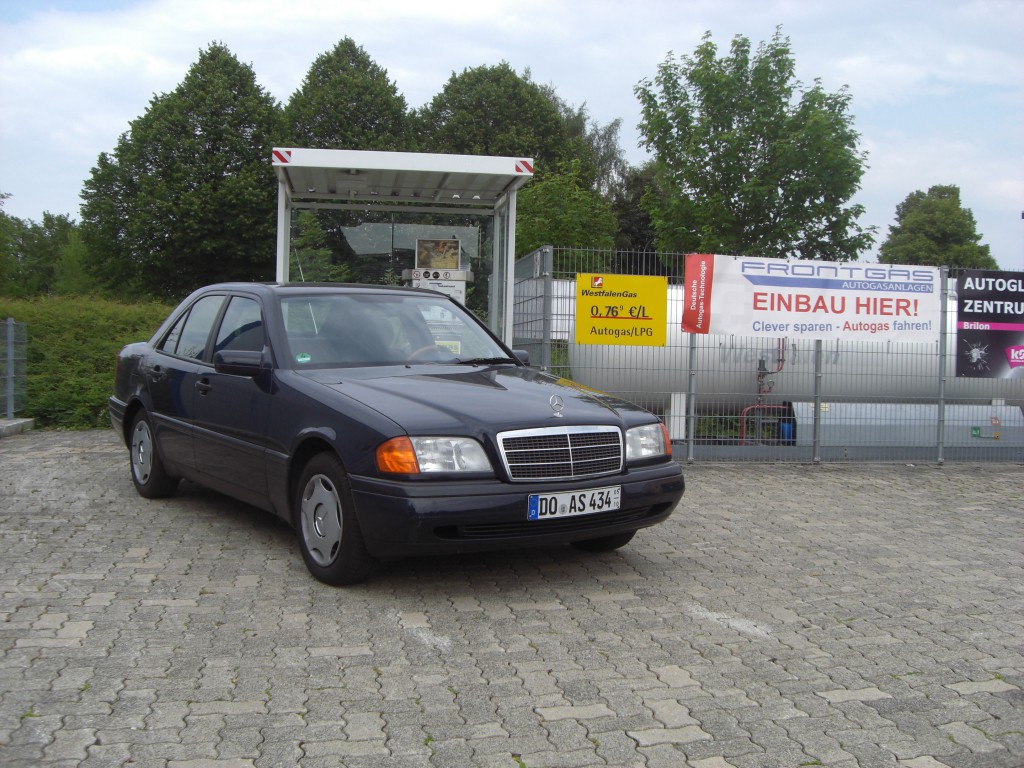 Autogas-Umruestung-LPG-Frontgas-Mercedes-C200-Hauptbild-1024x768