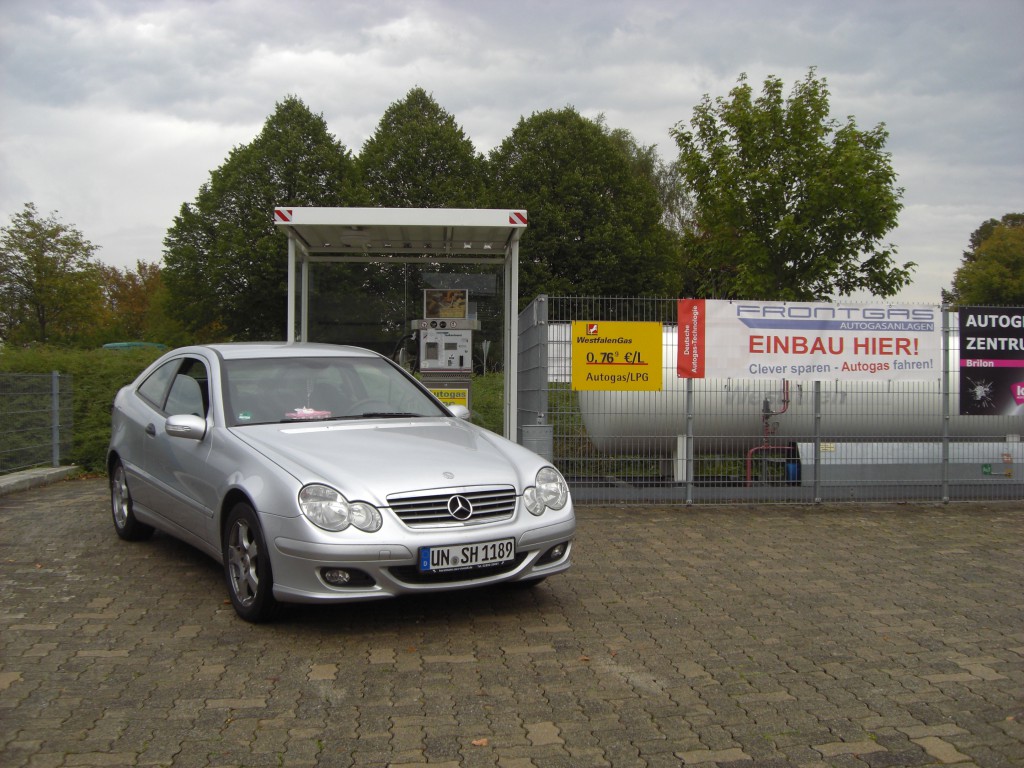 Autogas-Umruestung-LPG-Frontgas-Mercedes-CL200-K-W203-Hauptbild-Kopie-1024x768