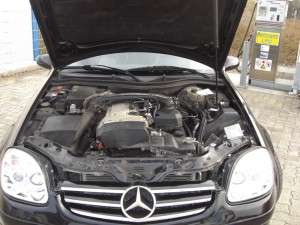 Autogas-Umruestung-LPG-Frontgas-Mercedes-SLK200-R170-System-1024x768