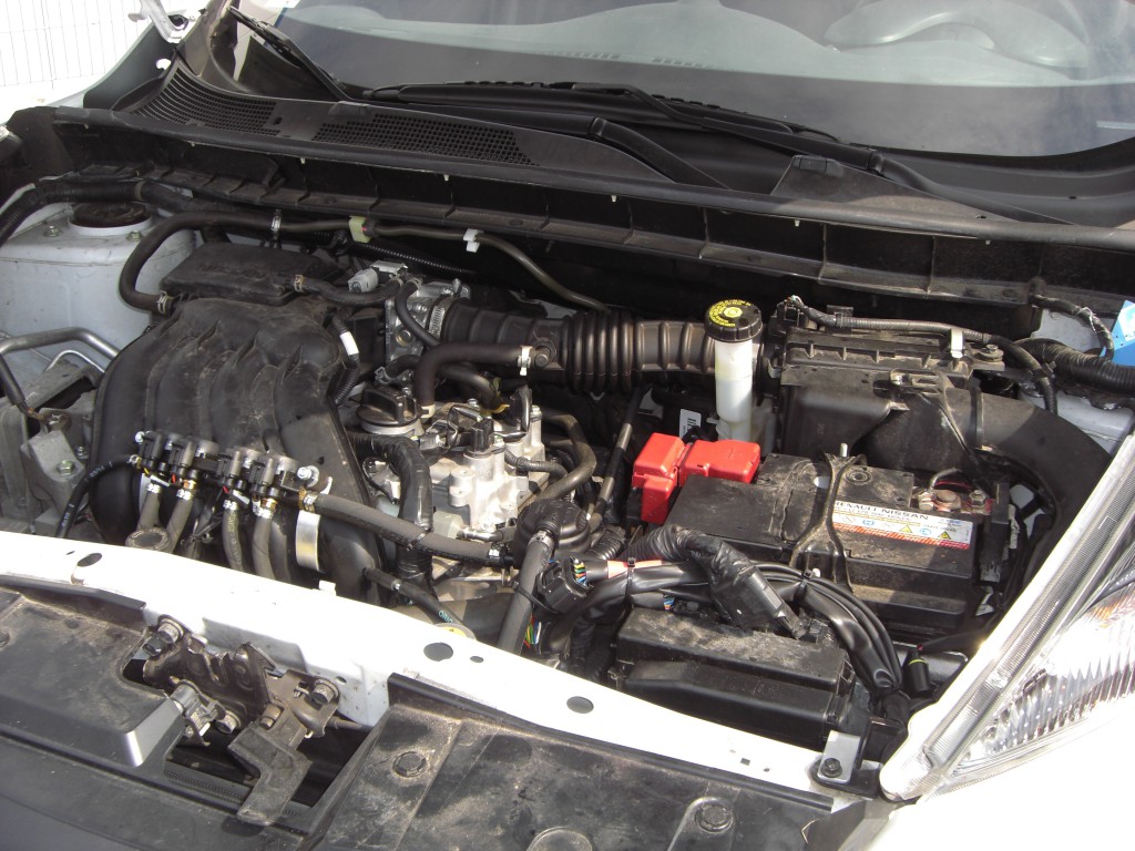 Autogas-Umruestung-LPG-Frontgas-Nissan-Juke-System-1024x768