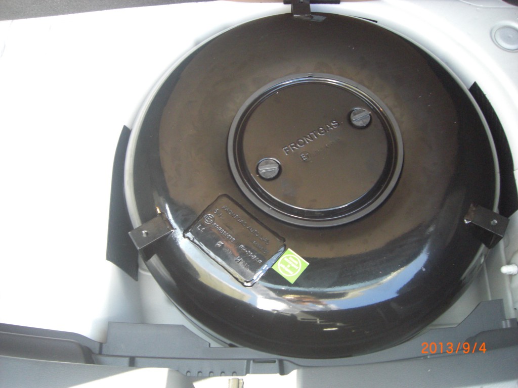 Autogas-Umruestung-LPG-Frontgas-Seat-Ibiza-14-Tank-1024x768