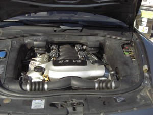 Autogas-Umruestung-LPG.Frontgas-Porsche-Cayenne-System-1024x768