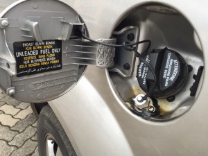 Autogas-Umruestung -LPG-Frontgas-Hyundai-Tucson-Tankstutzen