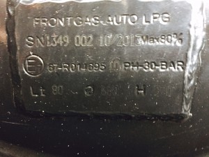 Autogas-Umruestung -LPG-Frontgas-Mercedes-350-W211-Tankschild