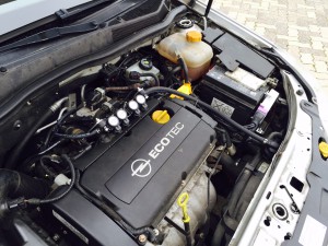 Autogas-Umruestung-LPG-Frontgas-Opel-Astra-H1,6-Motor