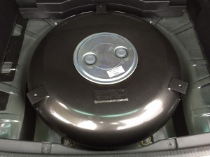 Autogas-Umruestung-LPG-Frontgas-Opel-Insignia-2,8-V6-Tank