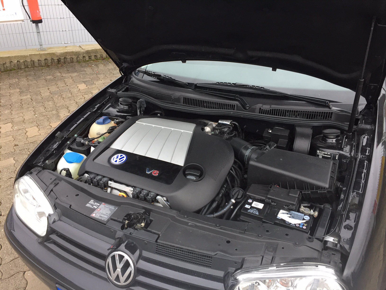 Autogas-Umrüstung-LPG-Frontgas-VW-Golf-4-2,8-150kw-03