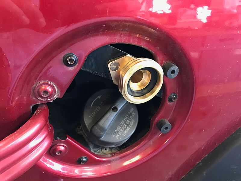 Autogas-Umruestung-LPG-Frontgas-Dodge-RAM-1500-V8-1-Rot