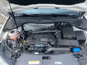 Frontgas-Autogas-Umruestung-LPG-Einbau-Landirenzo-Dircect3.0-Direkteinspritzer-Audi-Q3-2,0TFSI-Motor