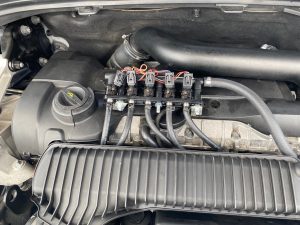 Frontgas-Autogas-Umruestung-LPG-Einbau-Prins-VSI2-Volvo-S80-2,5L--Turbo-170Kw-Rail