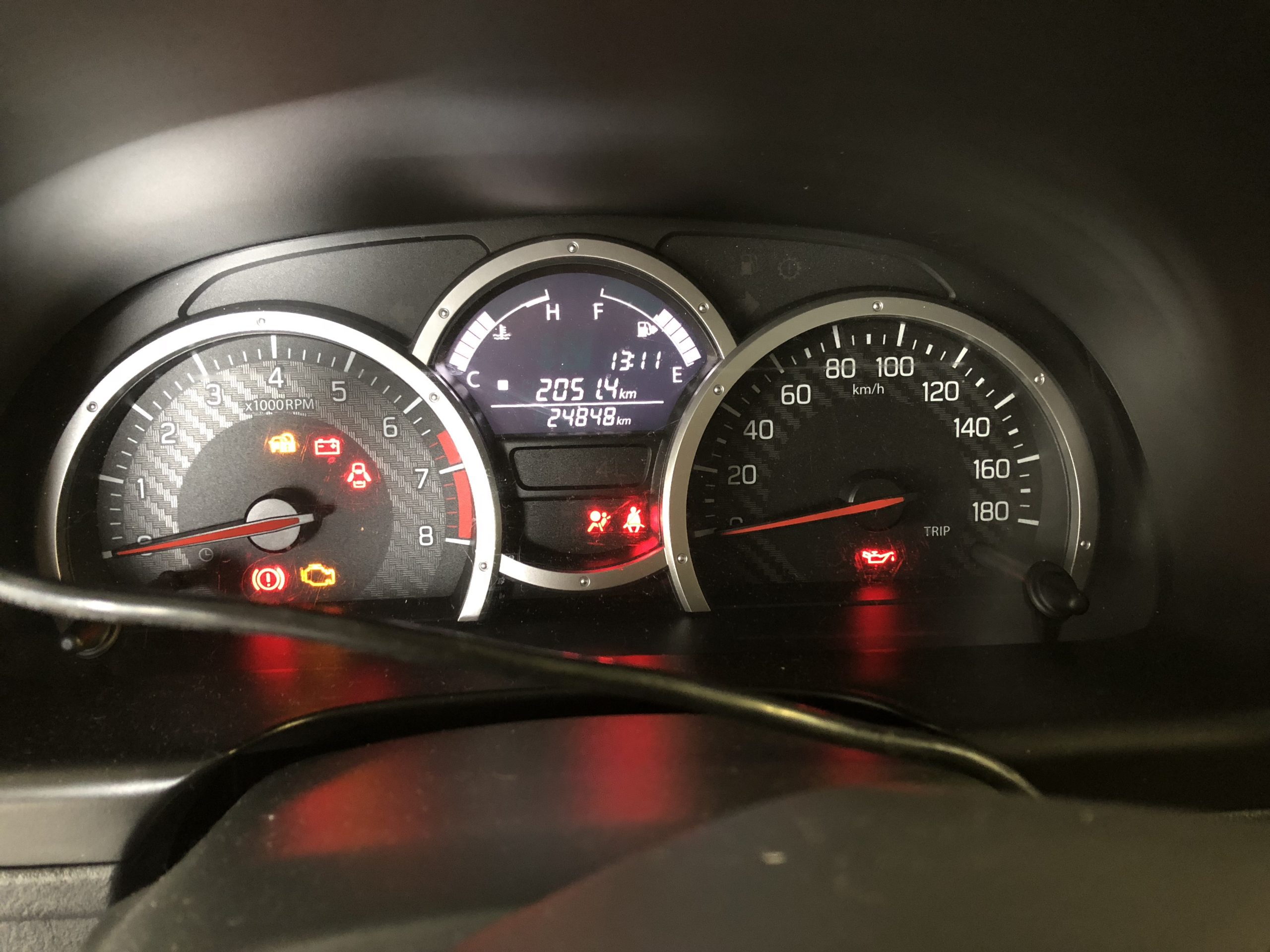 Frontgas-Autogas-Umruestung-LPG-Einbau-Frontgas-Premium-Suzuki-Jimny-1,3L-69Kw-Tacho2
