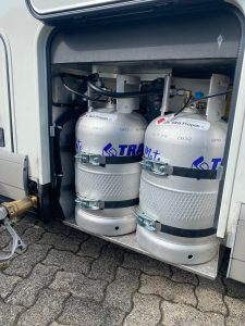 Autogas-LPG-Wohnmobil-Alugas-Travelmate-11kg-Festeinbau-mit-GOK-Filter-Tüv-Eintragung-Carthago-Chic-C-Line-4.8-2