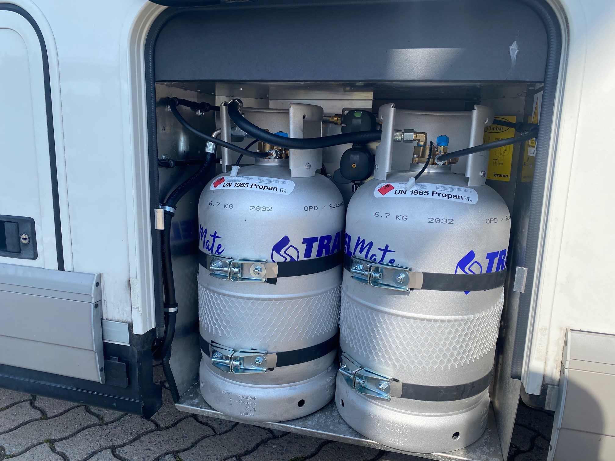 Autogas-LPG-Wohnmobil-Alugas-Travelmate-11kg-Festeinbau-mit-GOK-Filter-Tüv-Eintragung-Carthago-Chic-C-Line-4.8-3