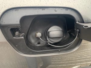 Frontgas-Autogas-Umruestung-Einbau-LPG-Prins-VSI-2.0-DI-Direkteinspritzer-VW-T-Cross-1,0L-85KW-Tankstutzen